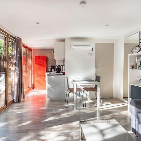 Appartamento Studio Jacuzzi Prive A 8 Min A Pied De La Plage La Ciotat Esterno foto