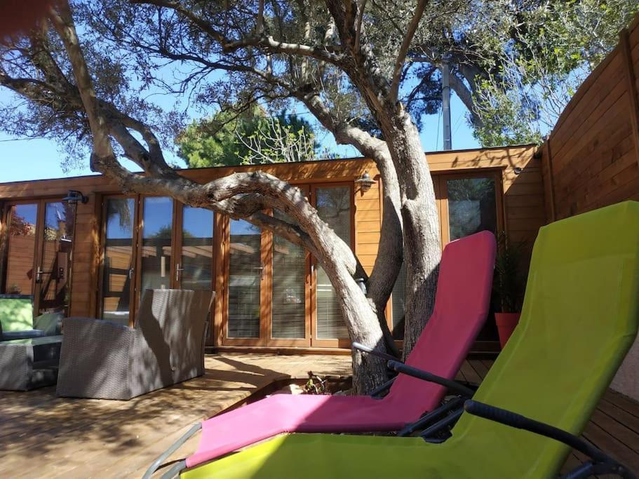Appartamento Studio Jacuzzi Prive A 8 Min A Pied De La Plage La Ciotat Esterno foto