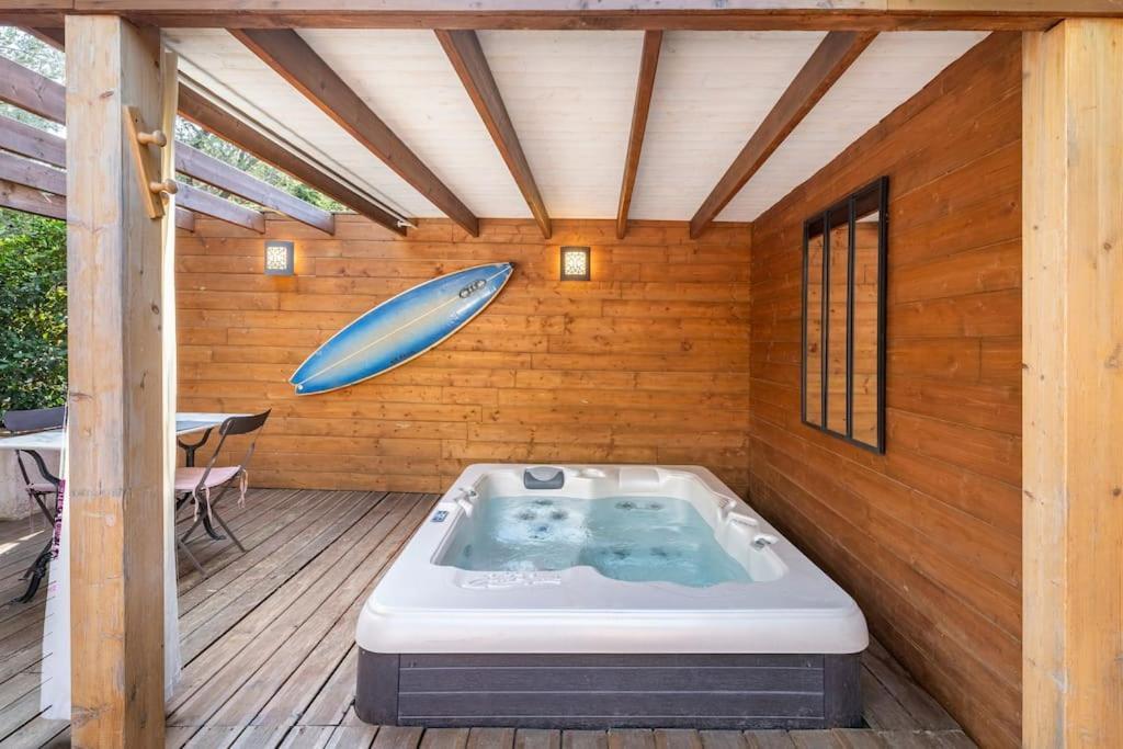 Appartamento Studio Jacuzzi Prive A 8 Min A Pied De La Plage La Ciotat Esterno foto