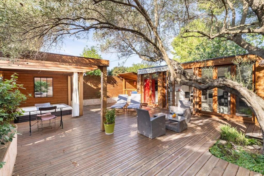 Appartamento Studio Jacuzzi Prive A 8 Min A Pied De La Plage La Ciotat Esterno foto