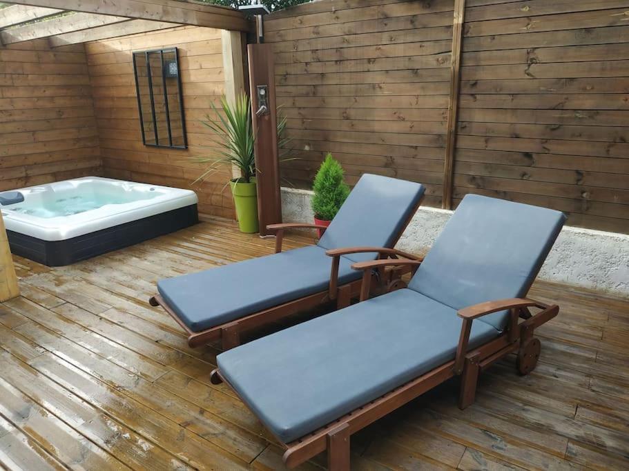 Appartamento Studio Jacuzzi Prive A 8 Min A Pied De La Plage La Ciotat Esterno foto