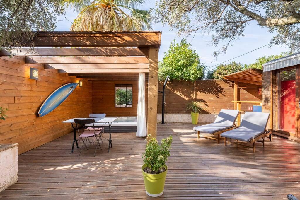 Appartamento Studio Jacuzzi Prive A 8 Min A Pied De La Plage La Ciotat Esterno foto